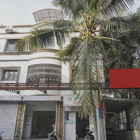 Lohogaon Super Townhouse The Upper Room Near Pune Airport מראה חיצוני תמונה