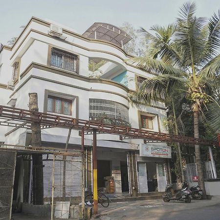 Lohogaon Super Townhouse The Upper Room Near Pune Airport מראה חיצוני תמונה
