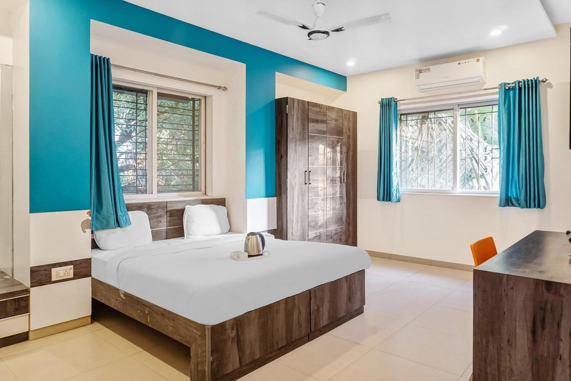 Lohogaon Super Townhouse The Upper Room Near Pune Airport מראה חיצוני תמונה