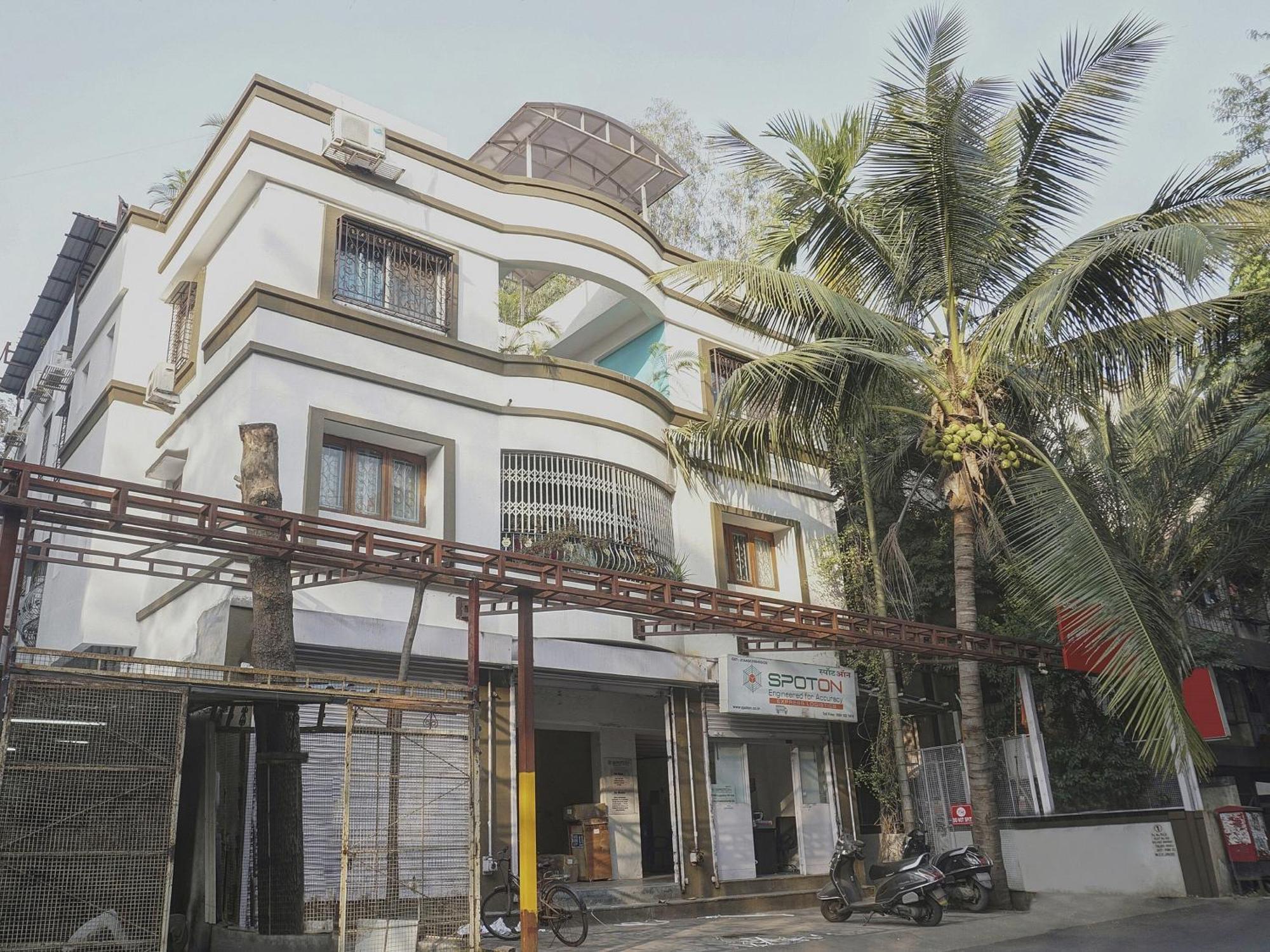 Lohogaon Super Townhouse The Upper Room Near Pune Airport מראה חיצוני תמונה