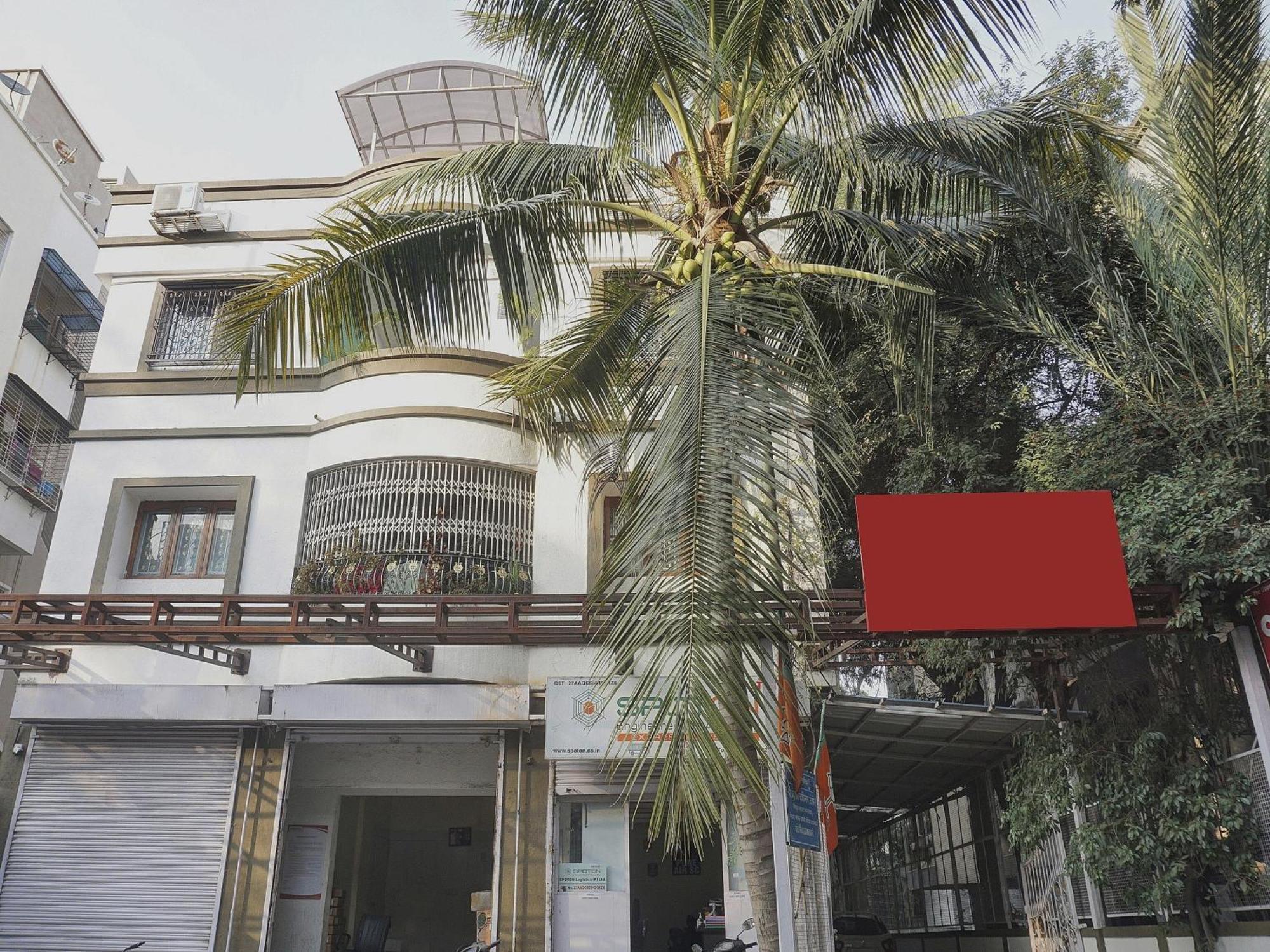 Lohogaon Super Townhouse The Upper Room Near Pune Airport מראה חיצוני תמונה