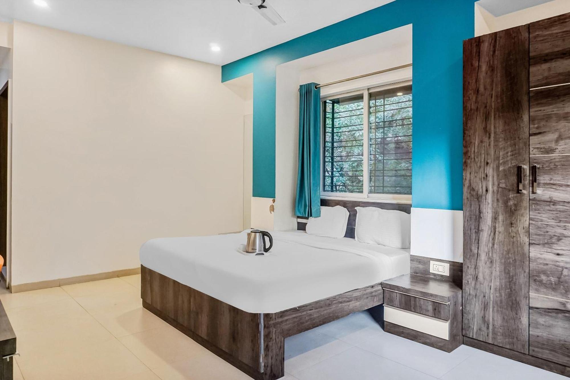 Lohogaon Super Townhouse The Upper Room Near Pune Airport מראה חיצוני תמונה